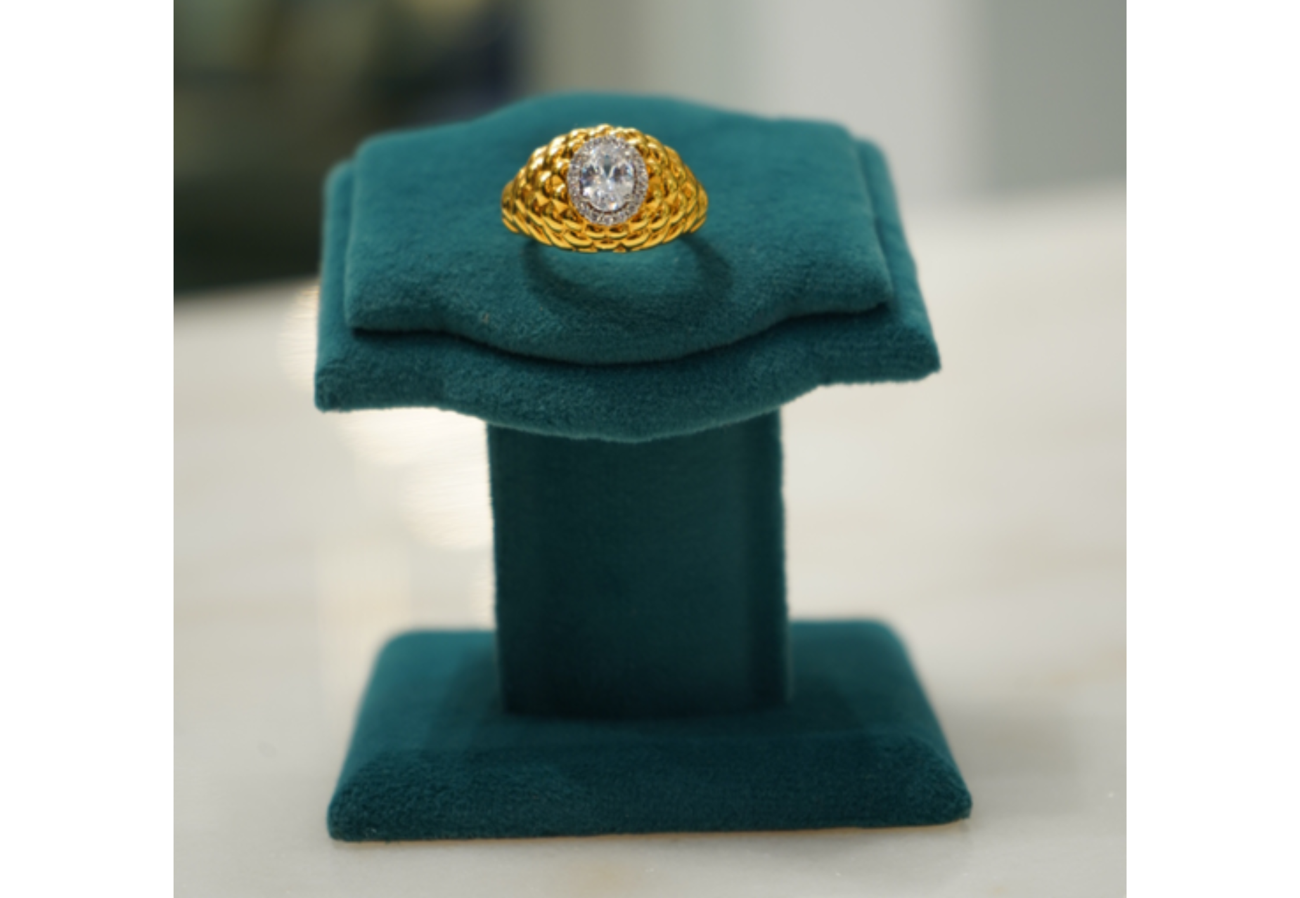 GENTS RING